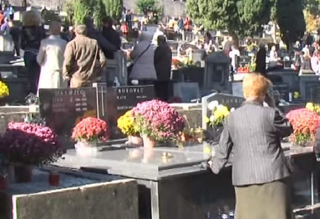Bizaran slučaj šokirao Mostar: Iz obiteljske grobnice nestalo tijelo pokojnika