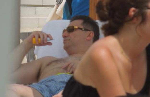 Makedonski premijer na udaru zbog sunčanih naočala za 60.000 dolara