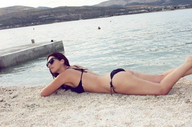FOTO Bivša BB stanarka fotografijama u bikiniju užarila Instagram