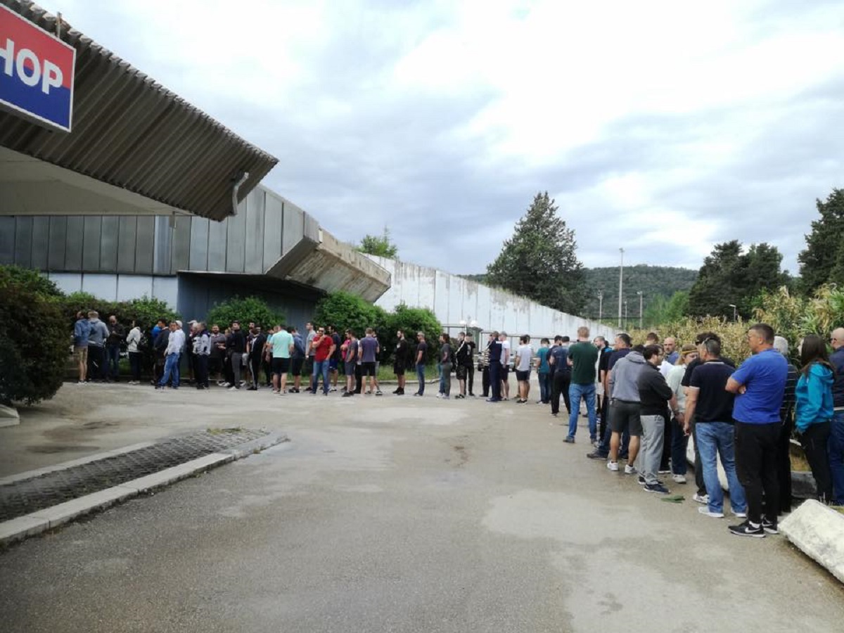 Hajdukovci navalili na šačicu ulaznica za finale Kupa: Čekali cijelu noć na otvorenom