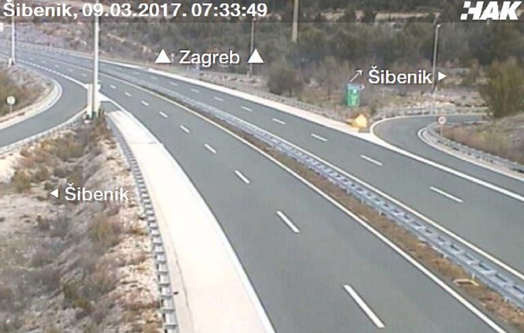STANJE NA CESTAMA Vjetar stvara probleme na autocesti i Jadranskoj magistrali