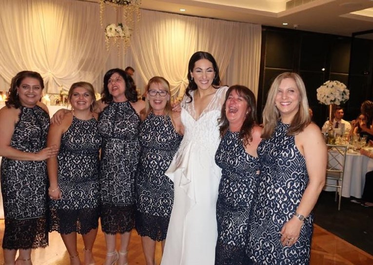 "Najgora noćna mora svake žene": Modni debakl s vjenčanja postao viralna fora na internetu