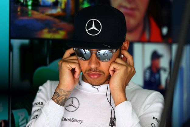 Hamiltonu pole position i u Bahreinu