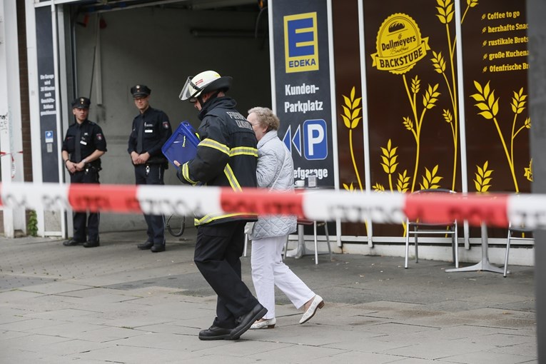 Čovjek koji je mačetom u Hamburgu ubio jednu, a ranio pet osoba, bio je psihički labilan islamist