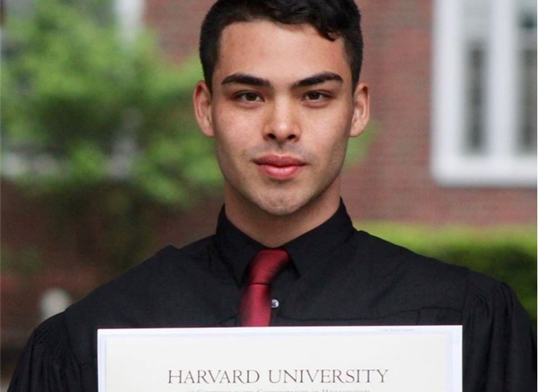 Nevjerojatna priča o uspjehu: "Čistio sam zahode, molio za popuste, a danas sam završio Harvard"