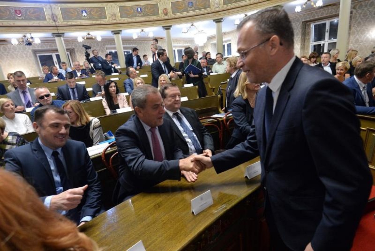 VIDEO Bandiću zbog Tita propalo konstituiranje Skupštine