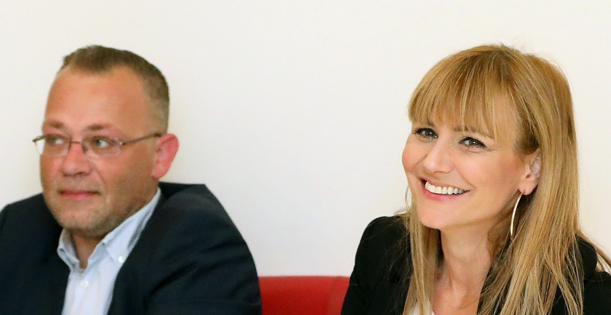 Esih i Hasanbegoviću ne smeta zločin nego ime