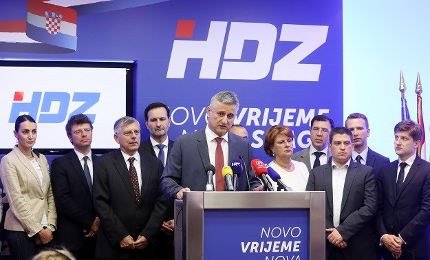 HDZ-ovci održali krizni sastanak: "Spekulacije su da je Karamarko dobio rok od 7 dana"