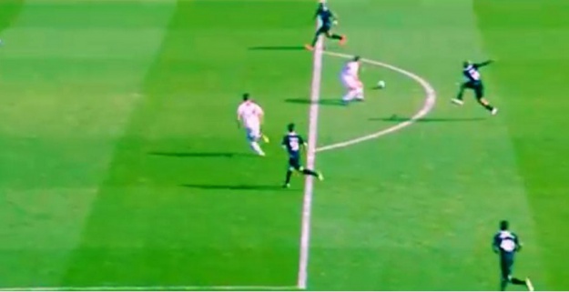 Video dana: Magičan potez Thierryja Henryja