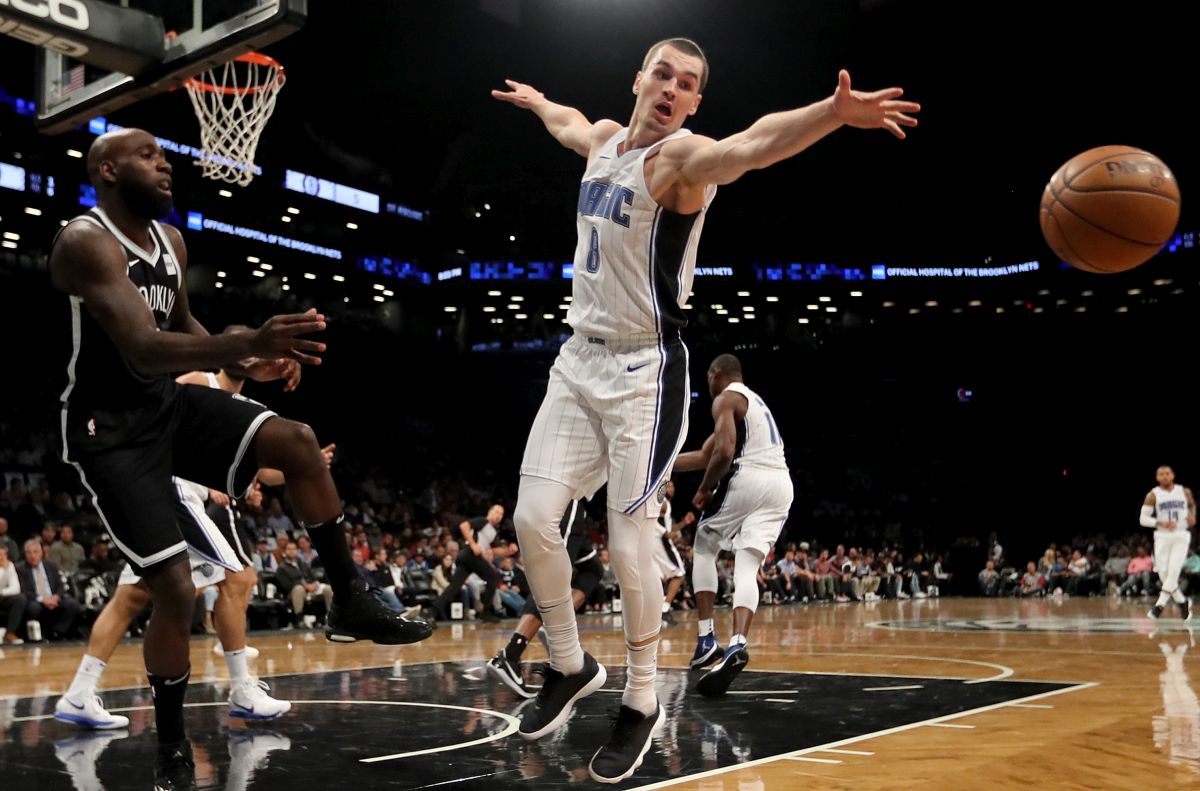 HEZONJA I ZUBAC UPISALI ISTI BROJ POENA Čudesni DeRozan ostvario rekord karijere