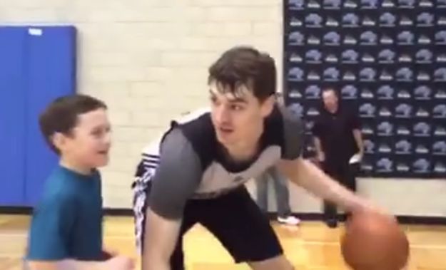 Orlando objavio snimku: Hezonja zaigrao s klincima i oduševio