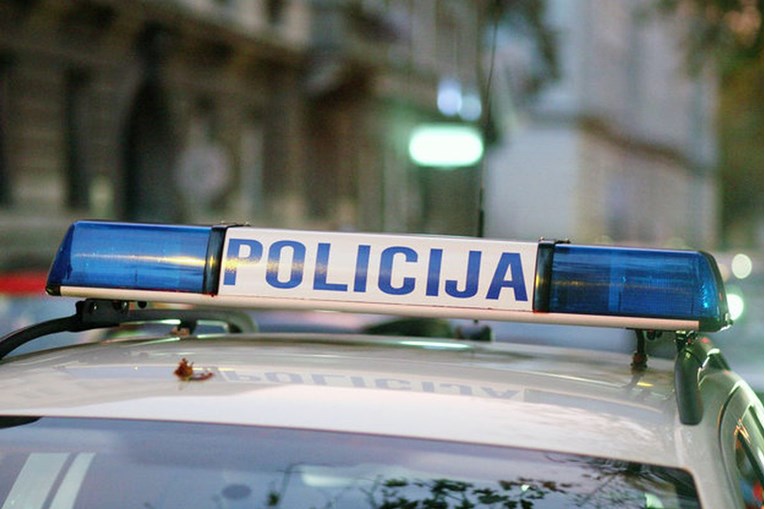 Varaždinska policija traži muškarca koji je ukrao kombi i napao policajca