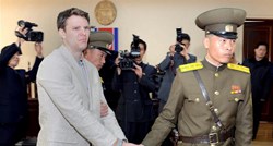 Otac studenta puštenog iz zatvora u Sjevernoj Koreji: "Nema isprike za njihovo postupanje"
