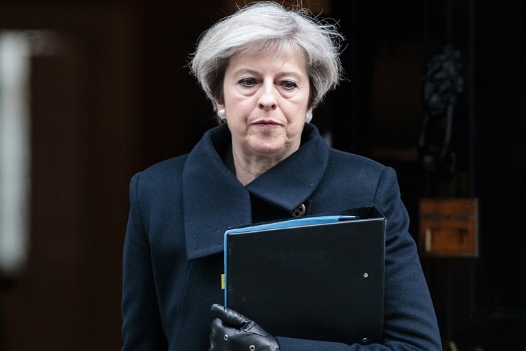 Theresa May najavila veliku vježbu protiv terorizma u Škotskoj i Engleskoj