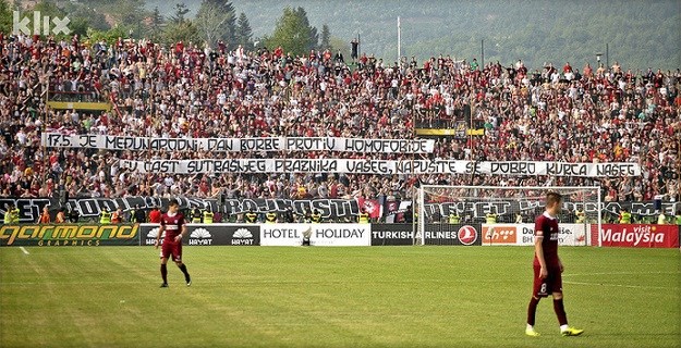 FARE osudio poruku navijača Sarajeva: "Riječ je o jednom od najvećih homofobnih ispada sezone"