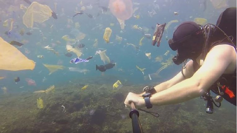 Ronilac snimio "more smeća" na jednoj od najpopularnijih turističkih destinacija svijeta