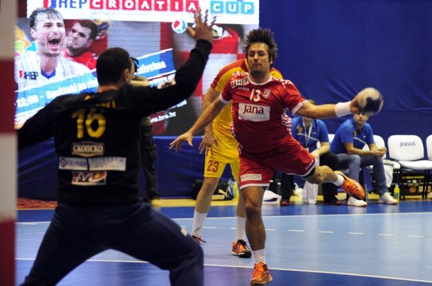 Pala i Crna Gora: Hrvatski rukometaši osvojili Croatia Cup