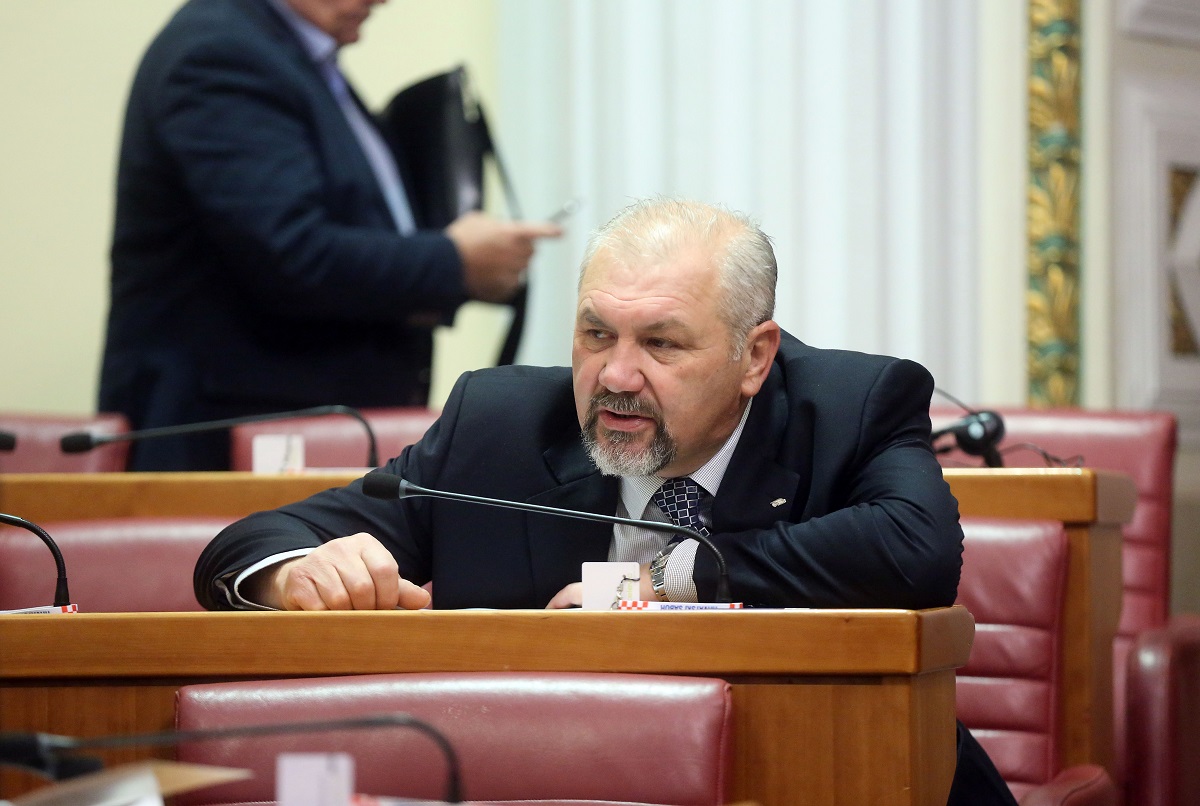 Silvano Hrelja, član kluba zastupnika koji vodi Mrak Taritaš, glasao za HDZ-ov proračun