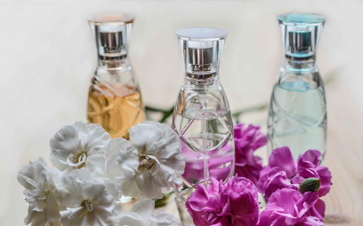 7 razloga zašto bi bilo pametno pokrenuti vlastiti brend parfema!