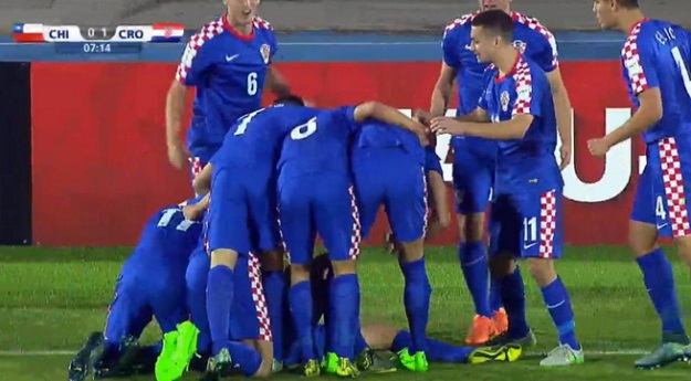 Mladi Hrvati pred 20 tisuća navijača remizirali s Čileom na otvaranju SP-a