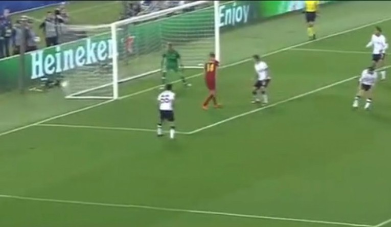 Pogledajte kako je Lovren napucao suigrača u glavu za autogol