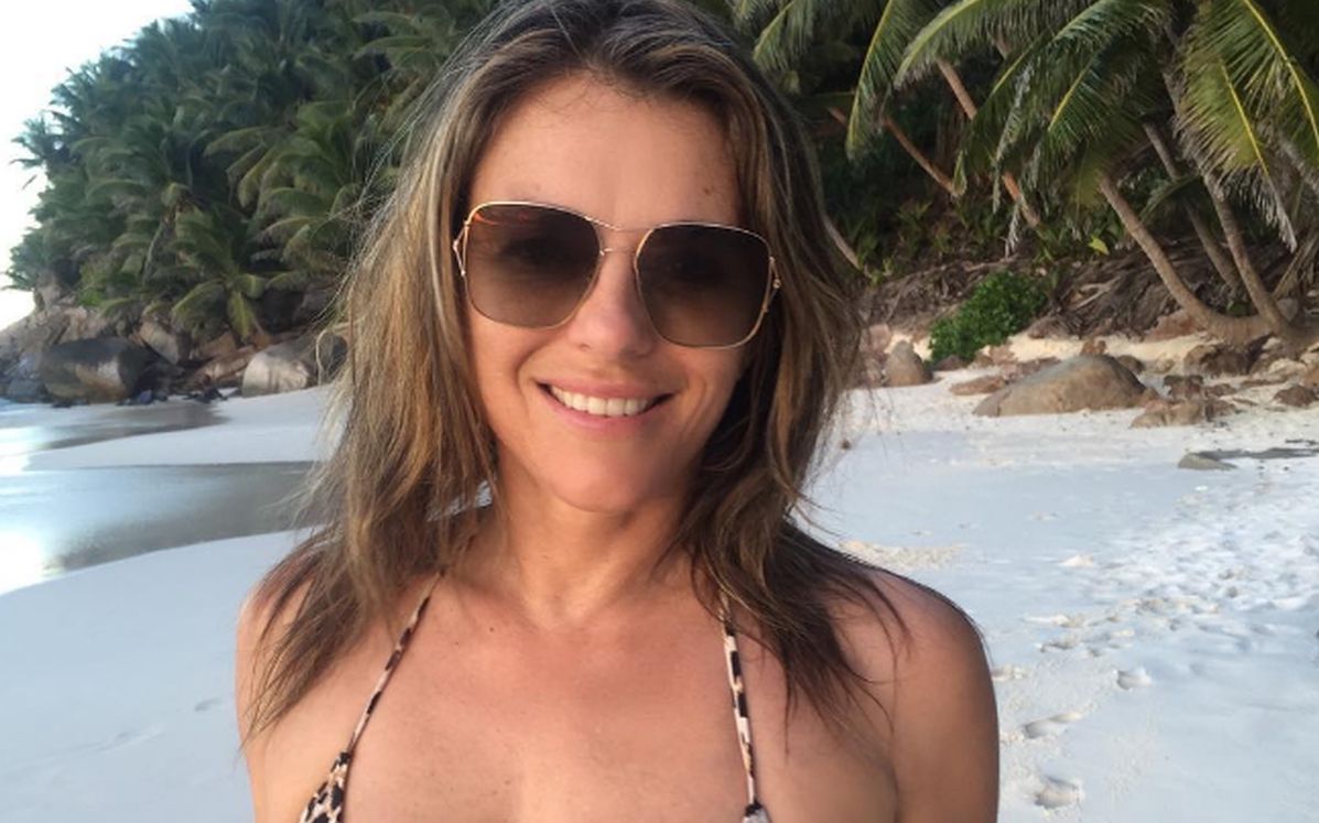 Elizabeth Hurley u bikiniju podignula temperaturu na Instagramu