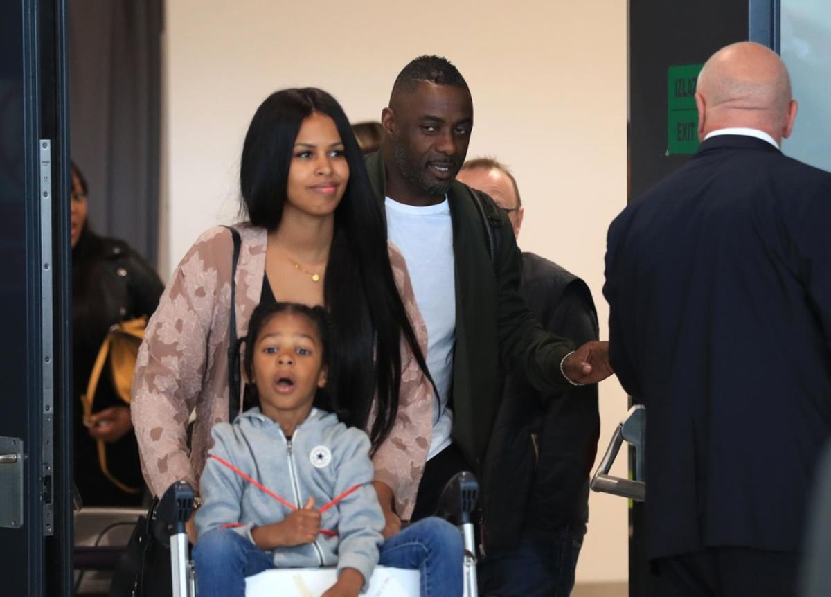 Glumac Idris Elba stigao u Zagreb, doveo i seksi zaručnicu