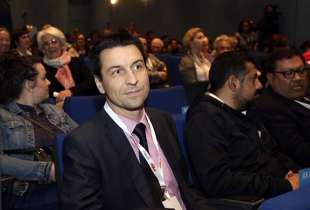Nedrk Ilčić traži komisije koje bi određivale kakve predstave mogu gledati djeca