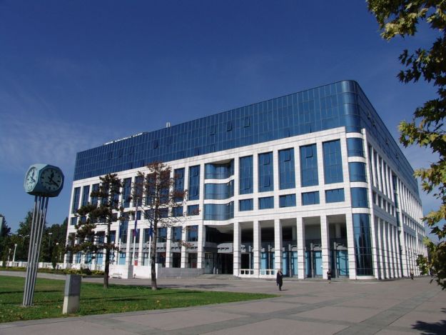 Splitski sud nakon 17 godina obustavio postupak protiv skladištara INA-e za štetu od 34,6 milijuna kuna
