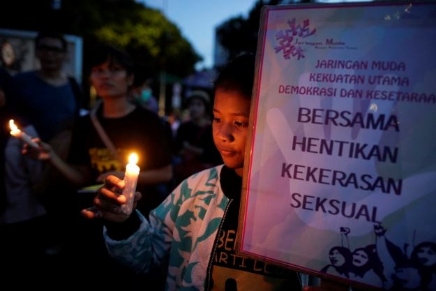 Silovatelje djece Indonezija će kažnjavati kastracijom i mikročipiranjem, moguća i smrtna kazna