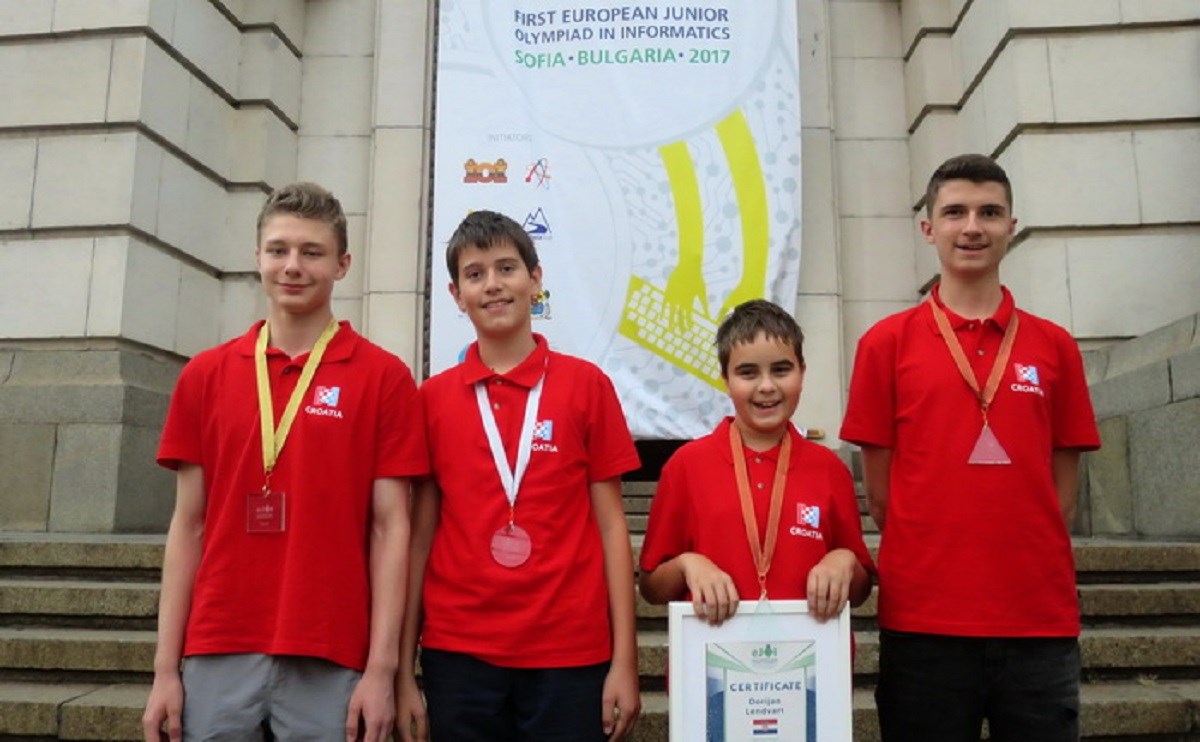ZLATO, SREBRO I DVIJE BRONCE Mladi Hrvati briljirali na Europskoj juniorskoj informatičkoj olimpijadi