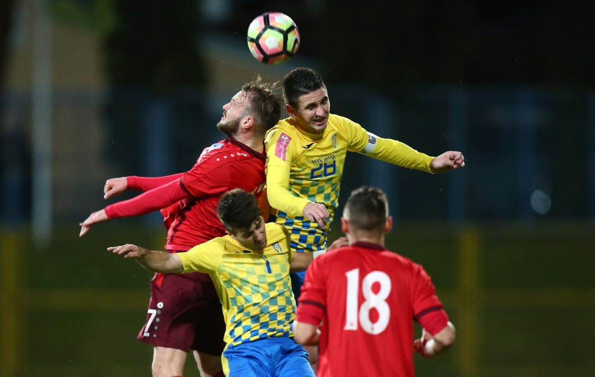 Inter preokretom u utakmici s pet golova i crvenim kartonom srušio Cibaliju