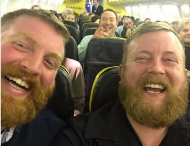 U avionu upoznao svog dvojnika, a onda je tek postalo čudno