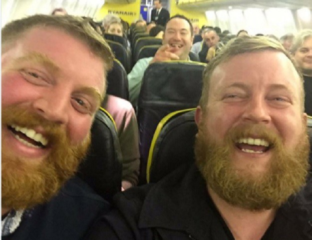 U avionu upoznao svog dvojnika, a onda je tek postalo čudno