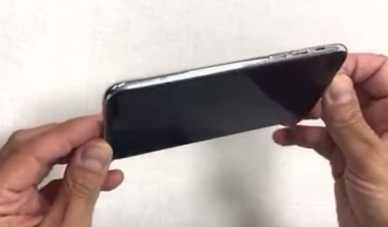 VIDEO Procurila snimka mogućeg iPhonea 8 i ljudi su se totalno raspametili
