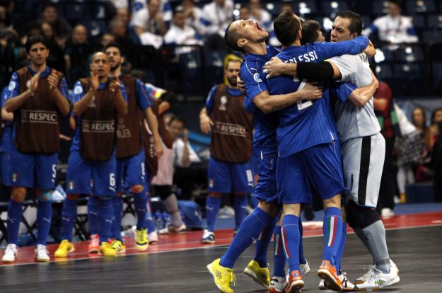 Brazilac srušio Kazahstance, Rusi predvode hrvatsku skupinu na futsal Euru