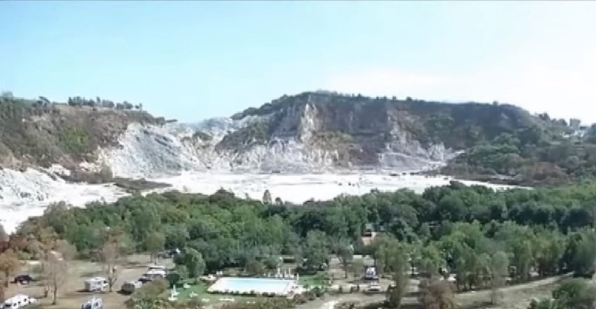 VIDEO Dan žalosti u Italiji: Obitelj poginula nakon pada u vulkanski krater