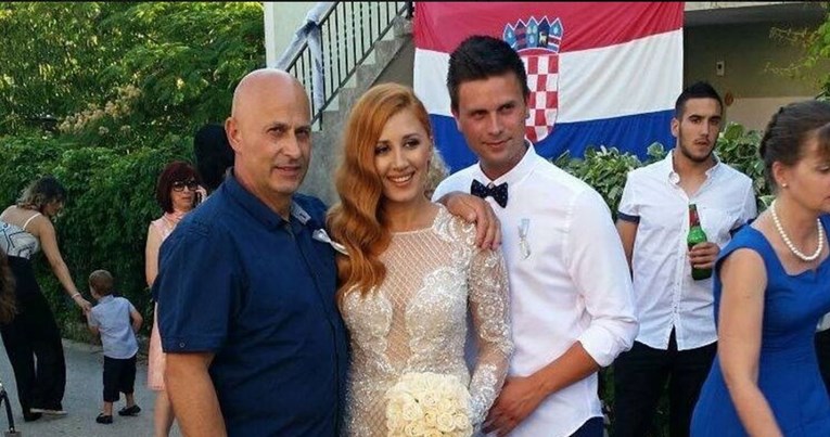 FOTO Pjevačica Iva Ajduković udala se nakon pet godina veze