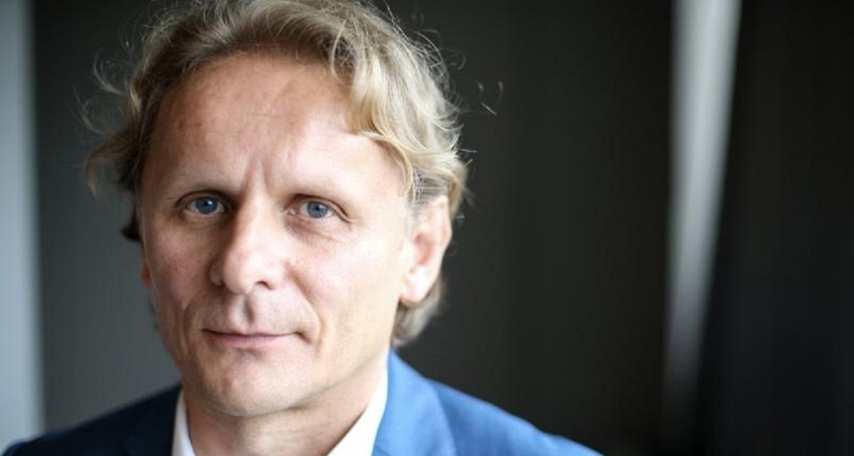Ivan Đikić: Moramo prestati šutke ispraćati mlade