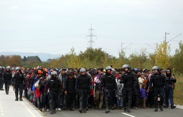 U manje od 7 dana u Sloveniju ušlo preko 50.000 ljudi, Vlada ne isključuje mogućnost gradnje ograde