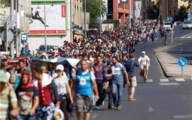 Srušen rekord: U Mađarsku u ponedjeljak ušlo 9380 izbjeglica