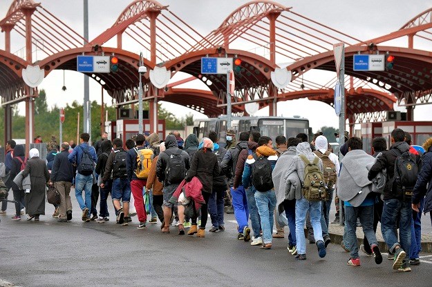 Granična policija ulovila 9 ilegalnih migranata koji su pokušali ući u Hrvatsku
