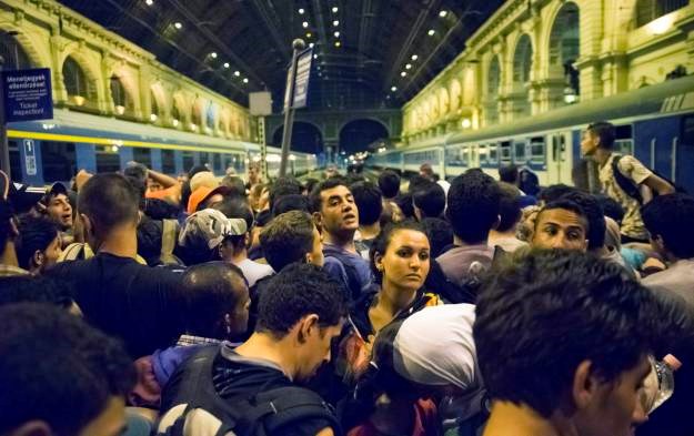 Danska zaustavila vlakove na putu za Švedsku, 2000 izbjeglica odbilo napustiti vlak