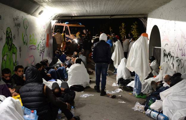 Die Welt: Islamisti zlostavljaju kršćane i druge manjine u izbjegličkim centrima