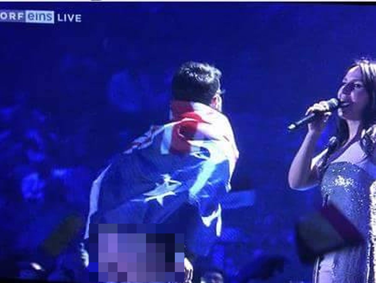 FOTO Gologuzi tip uletio na pozornicu Eurosonga