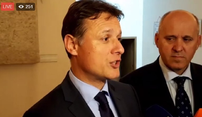 VIDEO Jandroković: Imamo 79 potpisa protiv Petrova, on više nema legitimitet. Neka to prizna