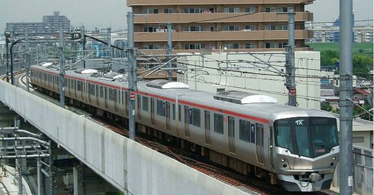 Japanska željeznička tvrtka ispričala se putnicima jer je vlak krenuo 20 sekundi ranije
