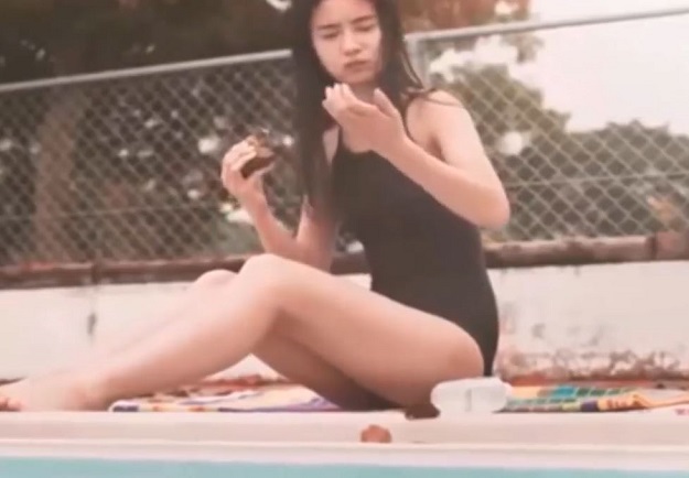 VIDEO Bizarna japanska reklama u kojoj se žena pretvara u jegulju povučena s televizije