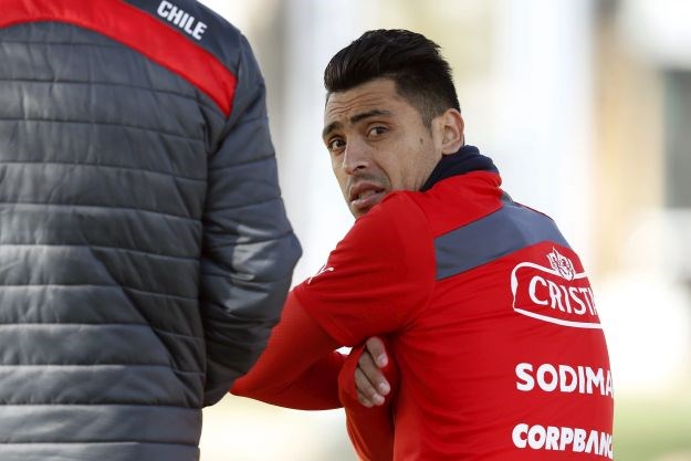 Čileanac Jara zbog nesportskog korištenja prsta kažnjen s  tri utakmice suspenzije
