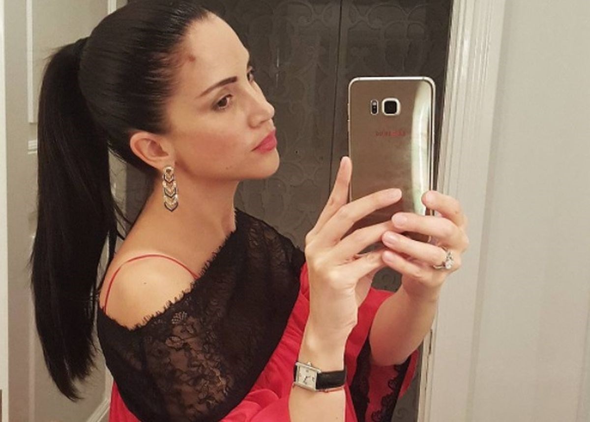 FOTO Bivša Miss Jugoslavije udana za šeika ponovno radi ono što joj najbolje ide
